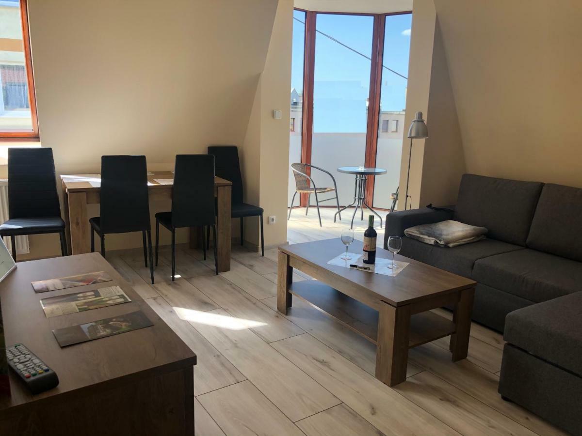 Apartamenty Alicja Dzierżoniów المظهر الخارجي الصورة